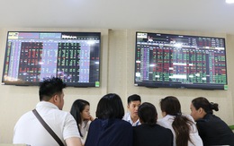 VN Index mất mốc 1.000 điểm, khối ngoại bán ròng mạnh trong tháng 10