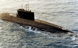 Tàu ngầm Nga, Anh vờn nhau trước vụ tấn công Syria