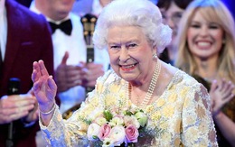 Vì sao Nữ hoàng Anh có 2 tiệc sinh nhật?