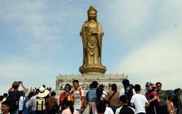 Công ty du lịch Trung Quốc bị tố cáo lợi dụng núi Phật