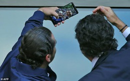 Thủ tướng ‘vua selfie’ của Lebanon tung app vận động tranh cử