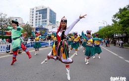 Festival Huế 2018: xem cà kheo Bỉ, múa sư tử Nhật