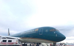 Máy bay Vietnam Airlines hạ cánh khẩn ở Romania cấp cứu khách