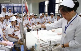 Điều dưỡng - nghề 'có giá'