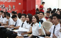 Vietjet tuyển tiếp viên hàng không phục vụ 100 đường bay