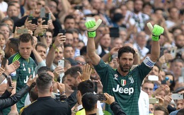 Cổ động viên Juventus bật khóc trong ngày chia tay Buffon
