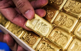 Nguyên nhân giá vàng giảm kỷ lục: Do USD trỗi dậy!