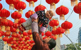 Trung Quốc sắp cho phép sinh con thả giàn?
