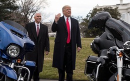 Trump chê Harley-Davidson chưa gì đã vẫy cờ trắng