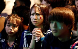 HLV Nhật hối tiếc trong sự tức giận của cổ động viên nhà