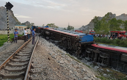 Tai nạn liên tiếp, nhiều 'sếp' đường sắt bị đề xuất.. chậm nâng lương