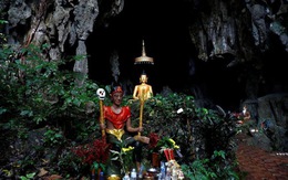 Tâm linh huyền bí trong các hang động ở miền bắc Thái Lan