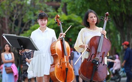 Trình diễn giao hưởng flashmob của Happiness Concert by Acecook Vietnam