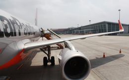 Máy bay hạ cánh khẩn tại Nội Bài vì vấn đề kỹ thuật