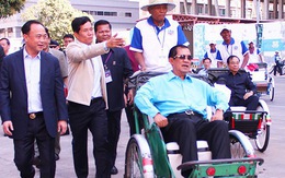Thủ tướng Campuchia góp gần 150.000 USD lập quỹ xích lô