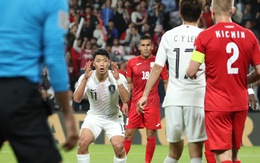 Video cầu thủ Hàn Quốc bỏ lỡ cơ hội ghi bàn khó tin