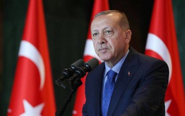 Choáng với bầu cử Thổ Nhĩ Kỳ: hơn 1.100 cử tri trong một hộ