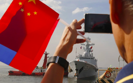 Philippines lần đầu đưa tàu chiến tới Trung Quốc duyệt hạm