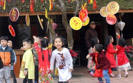 Văn Miếu không còn 'chim mồi', Bắc Ninh không cấm thưởng tiền quan họ