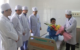 Bệnh viện Thanh Hóa thay động mạch chủ nhân tạo thành công