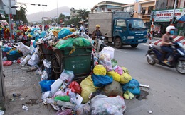 Dân chặn xe rác một ngày, Đà Nẵng ùn ứ cả ngàn tấn rác