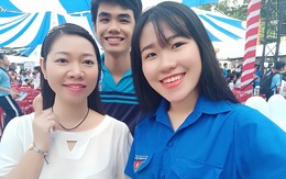 Giới trẻ Việt đăng ảnh selfie sau... 30 lần bấm máy