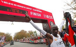 Kipchoge vượt 'lằn ranh đỏ', đột phá 'giới hạn con người'