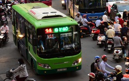 Từ 14-10, khách có thể đặt vé xe buýt qua ứng dụng Grab