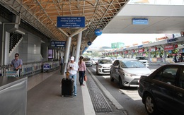 Ngang nhiên trộm túi xách trước quầy làm thủ tục chuyến bay ở Tân Sơn Nhất