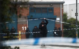 Cảnh sát Anh yêu cầu ngưng suy đoán quốc tịch 39 người chết trong xe container