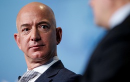Amazon hụt gói thầu 10 tỉ USD vì bị ông Trump đì?