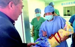 Sản phụ tuổi 67 sinh con khỏe mạnh, đặt tên 'Món quà trời ban'