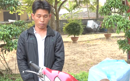 Video: Vận chuyển trái phép 1.000 kíp nổ bằng xe gắn máy