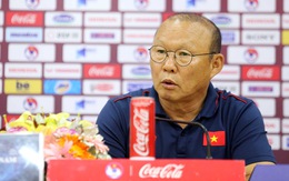Họp báo trước trận Việt Nam - UAE, thầy Park nhận định UAE sẽ chơi “tất tay”