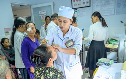 Học bổng Rohto-Mentholatum (VN) tiếp sức ước mơ cho sinh viên Cao đẳng Y tế Bình Dương