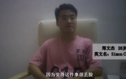 Bắc Kinh tung clip cựu nhân viên lãnh sự Anh 'nhận lỗi', mạng tung clip 'cặp kè' gái lạ