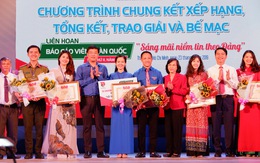 'Tỉnh táo để like đúng và share chuẩn'