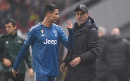 HLV Sarri: 'Ronaldo rất tức giận khi bị thay ra'