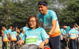 Ghép đôi chạy bộ với người khuyết tật để cùng về đích