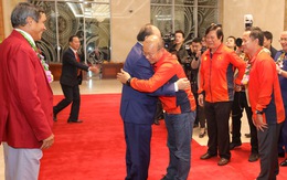 Thủ tướng đón các nhà vô địch: Đây là chiến thắng của tinh thần Việt Nam