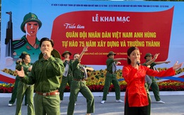 Khai mạc triển lãm ảnh về quân đội nhân dân Việt Nam anh hùng