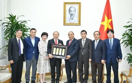 Thủ tướng Nguyễn Xuân Phúc tiếp HLV Park Hang Seo