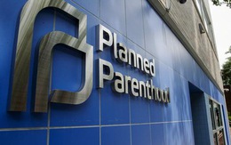 Qui định mới liên quan phá thai bị dọa lôi ra tòa ở Mỹ