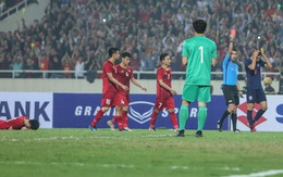 Cầu thủ Thái Lan đấm Đình Trọng bị cấm thi đấu 2 trận, phạt 1.000 USD