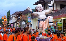 Bali 'mất điện' trong 'Ngày im lặng'
