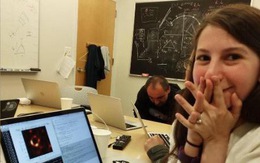 Người phụ nữ tạo thuật toán chụp ảnh hố đen vũ trụ đầu tiên trong lịch sử