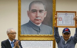 Nghe lời 'thần biển', chủ tịch Foxconn từ chức, ra tranh cử lãnh đạo Đài Loan