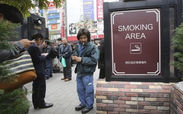 Đại học Nhật không tuyển giáo sư hút thuốc
