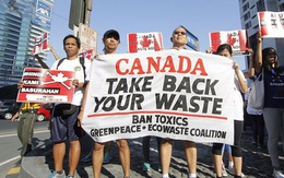Philippines rút bớt quan chức ngoại giao để phản đối việc Canada không mang rác về