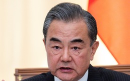 Ngoại trưởng Trung Quốc cảnh báo Mỹ ‘chớ đi quá xa’